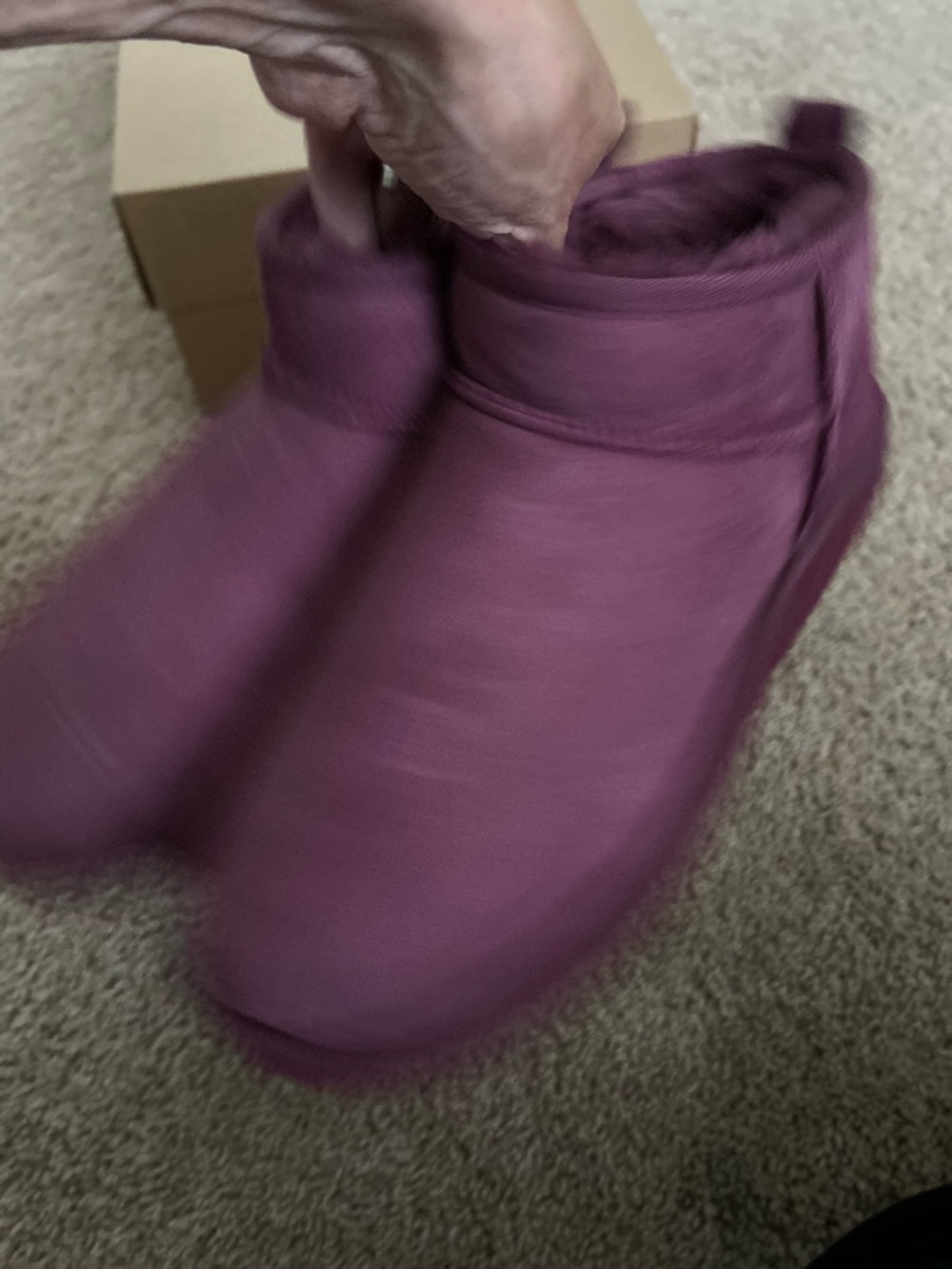 UGG ultra classic mini boots. - Picture 10 of 16